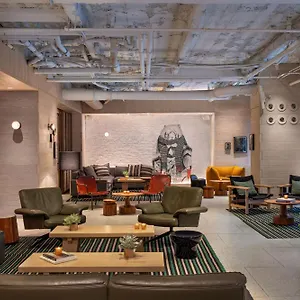 מלון Moxy Nyc Times Square ניו יורק