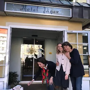 Jaeger - Family Tradition Since 1911 Szálloda
